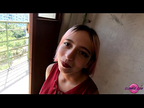 ❤️ Оюутны мэдрэмжтэй хөхүүл нь гаднын нь гаднах - булэг дээр түүний нүүр ❤️ Чанартай порно манайд ☑